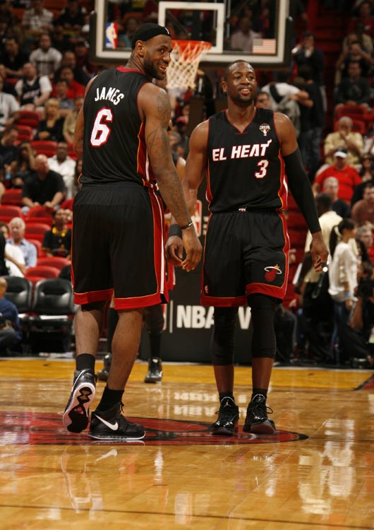 生巨大拉开 生巨大拉开